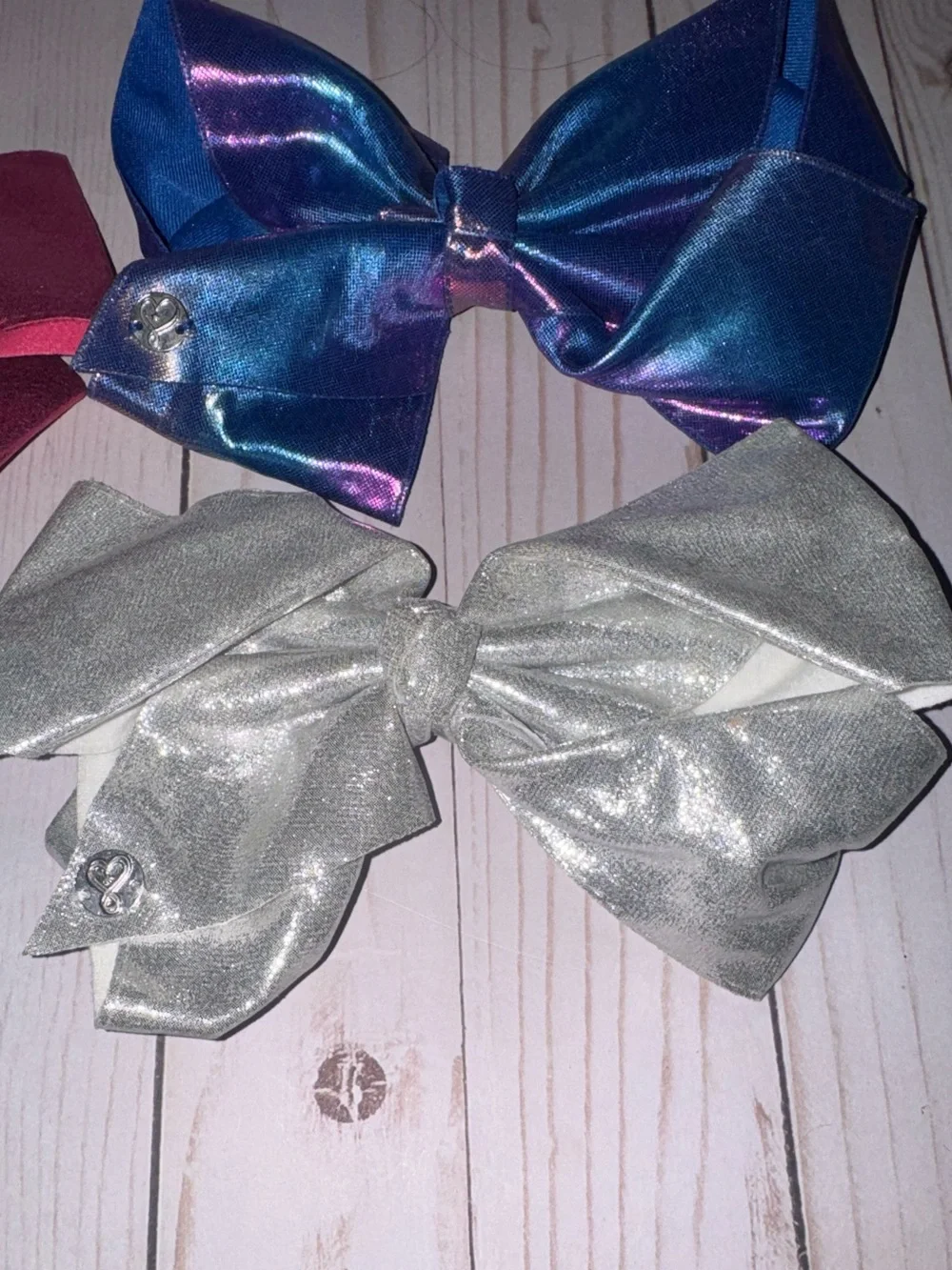 Metallic Jojo Bows